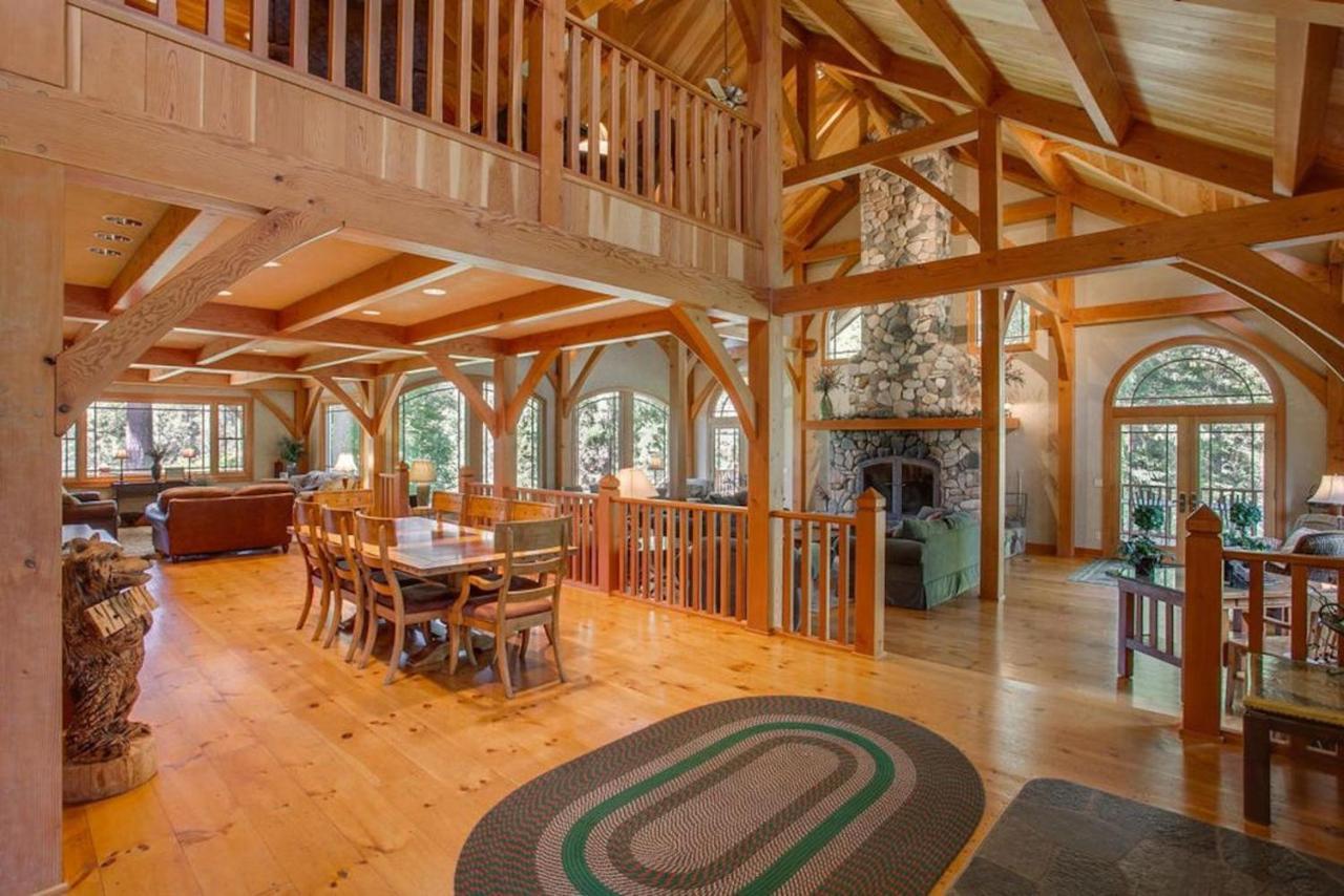 Snowgrass Lodge - River, Mountain Views & Hot Tub Leavenworth Dış mekan fotoğraf