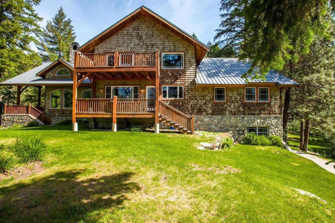 Snowgrass Lodge - River, Mountain Views & Hot Tub Leavenworth Dış mekan fotoğraf